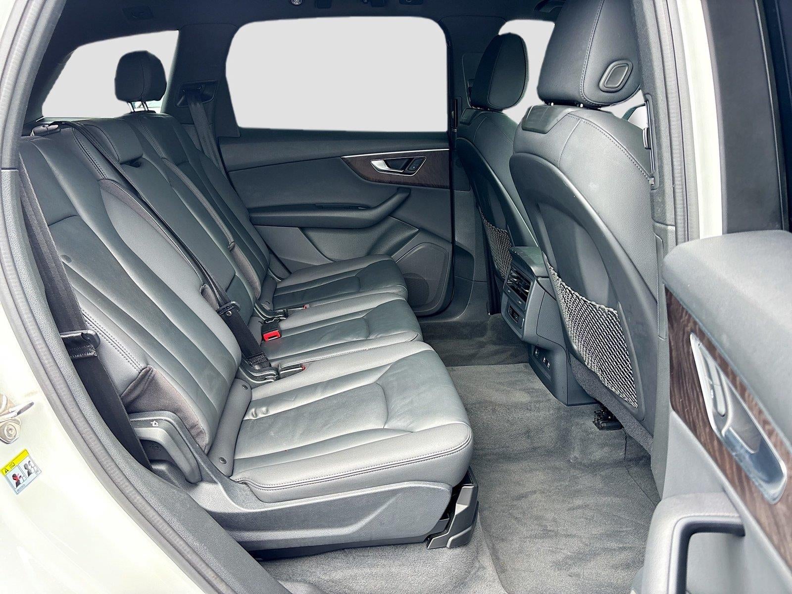 2020 Audi Q7 Premium