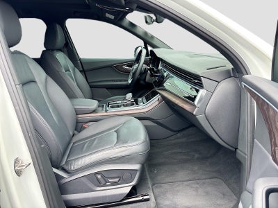 2020 Audi Q7 Premium