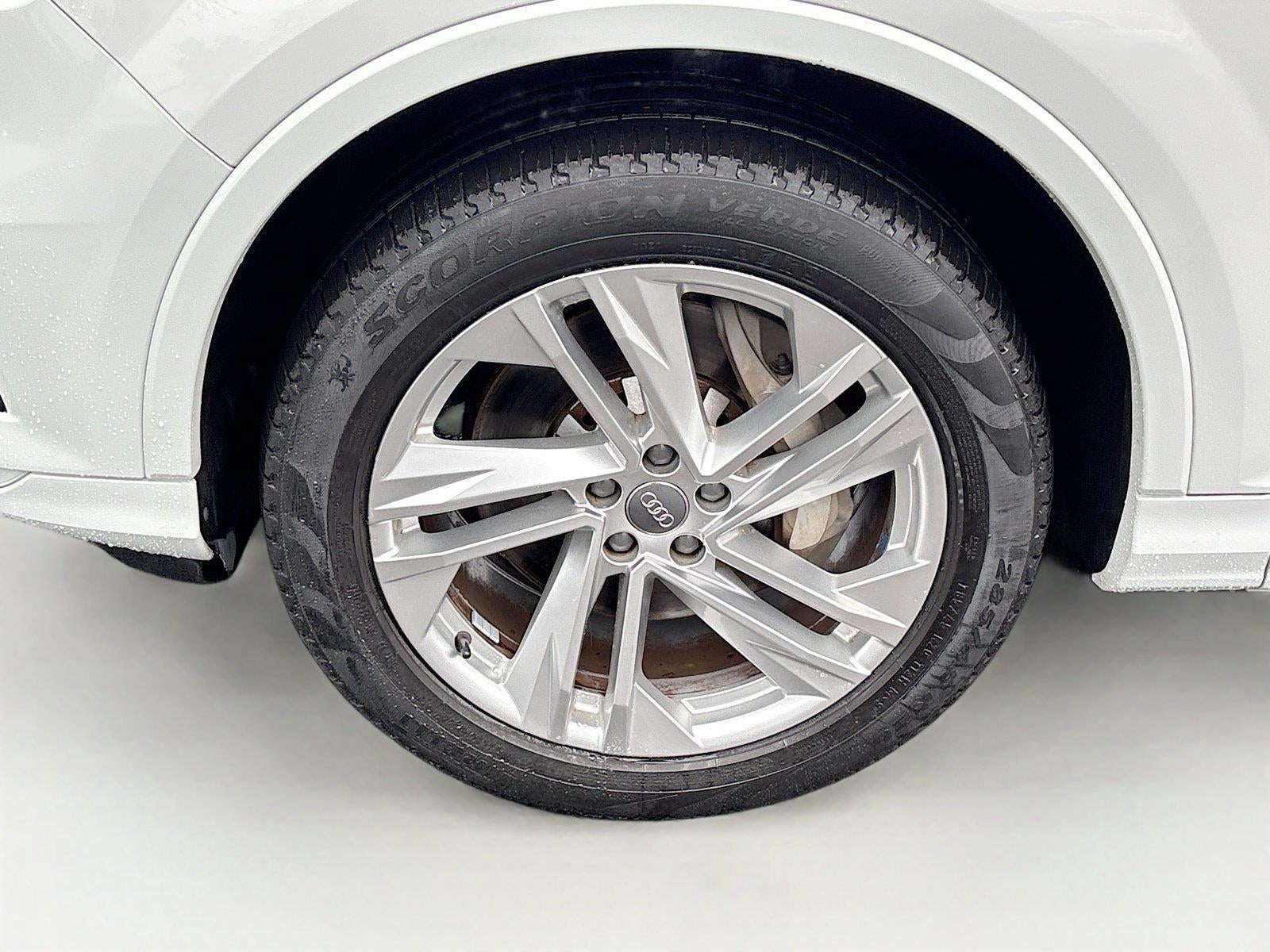 2020 Audi Q7 Premium