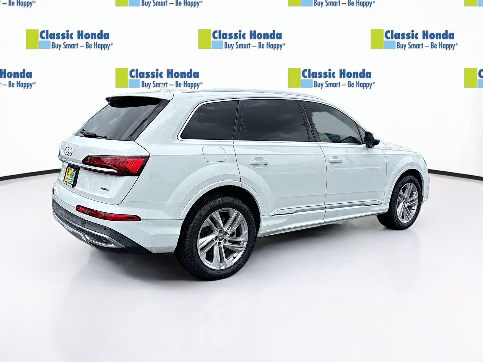 2020 Audi Q7 Premium