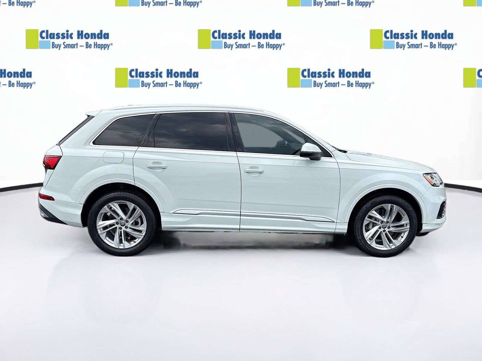 2020 Audi Q7 Premium