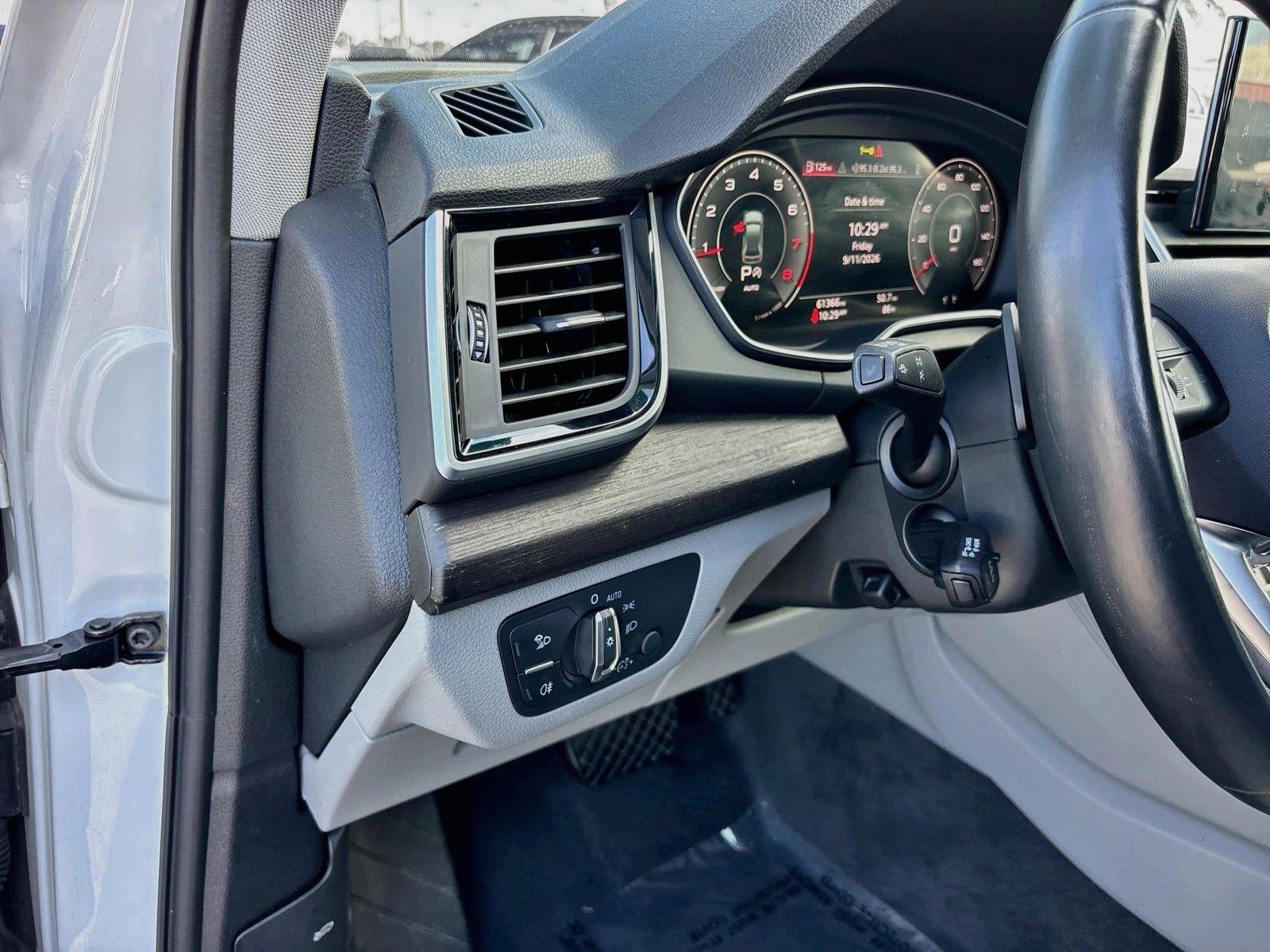 2024 Audi Q5 S line Premium Plus