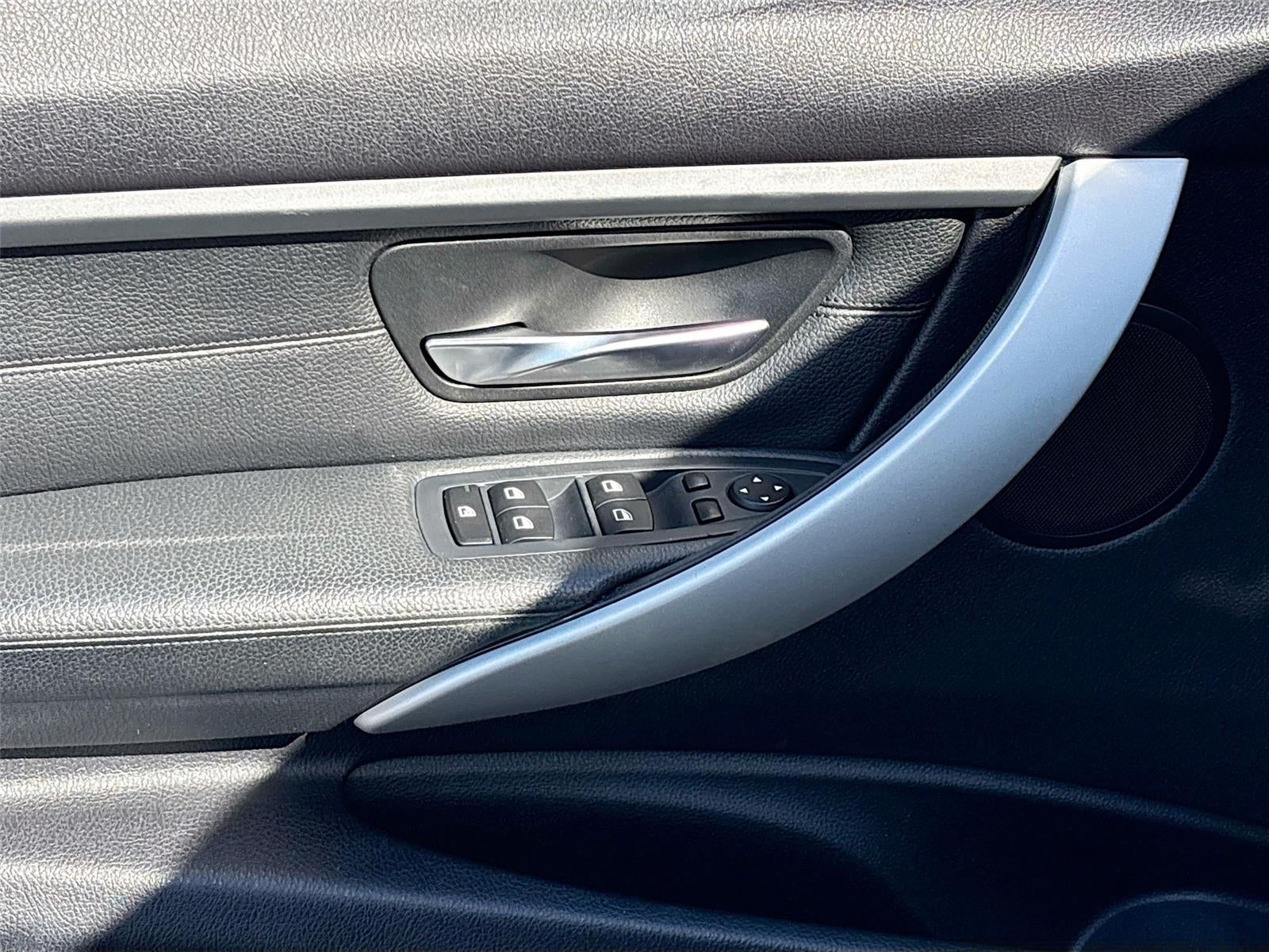 2013 BMW 3 Series 328i