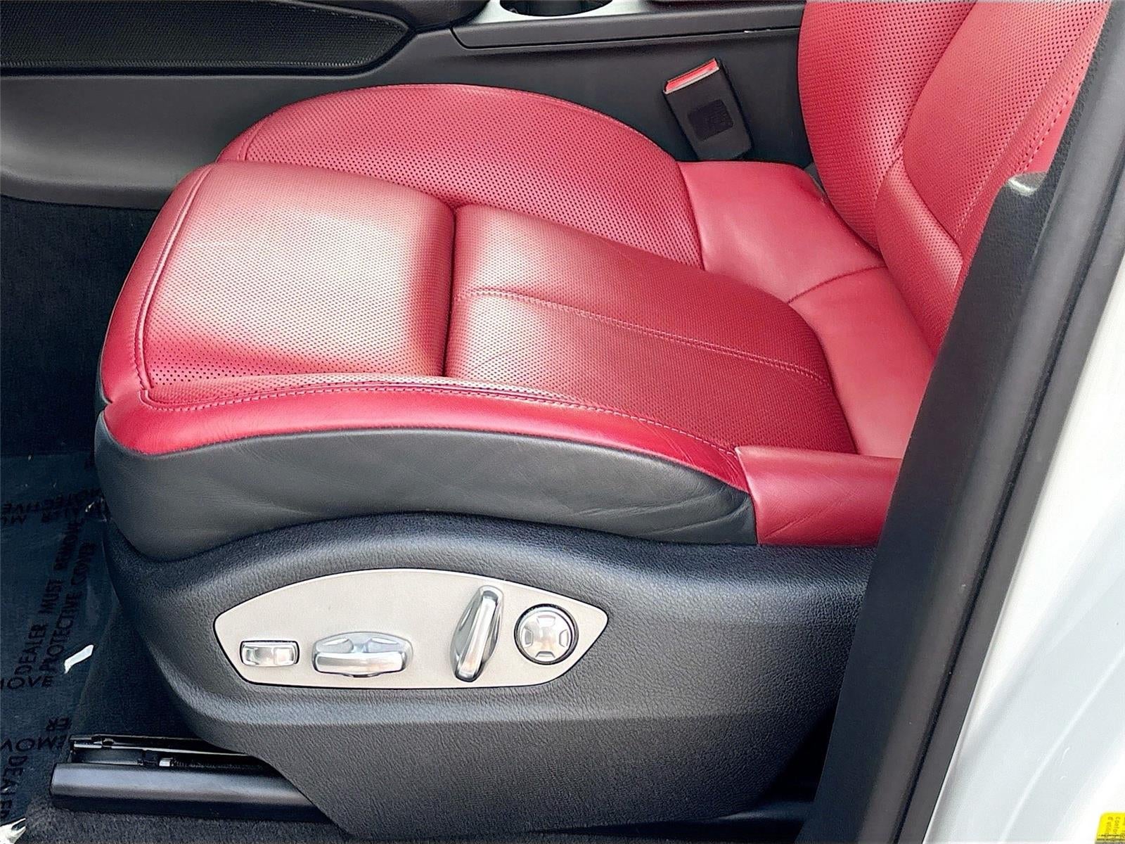 2023 Porsche Macan S