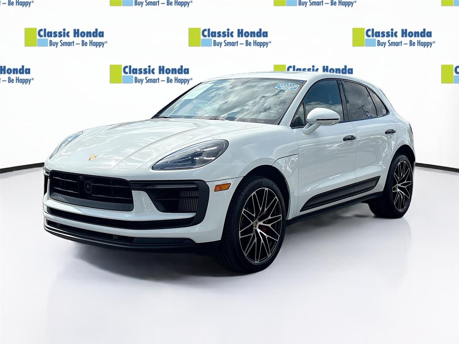 2023 Porsche Macan S