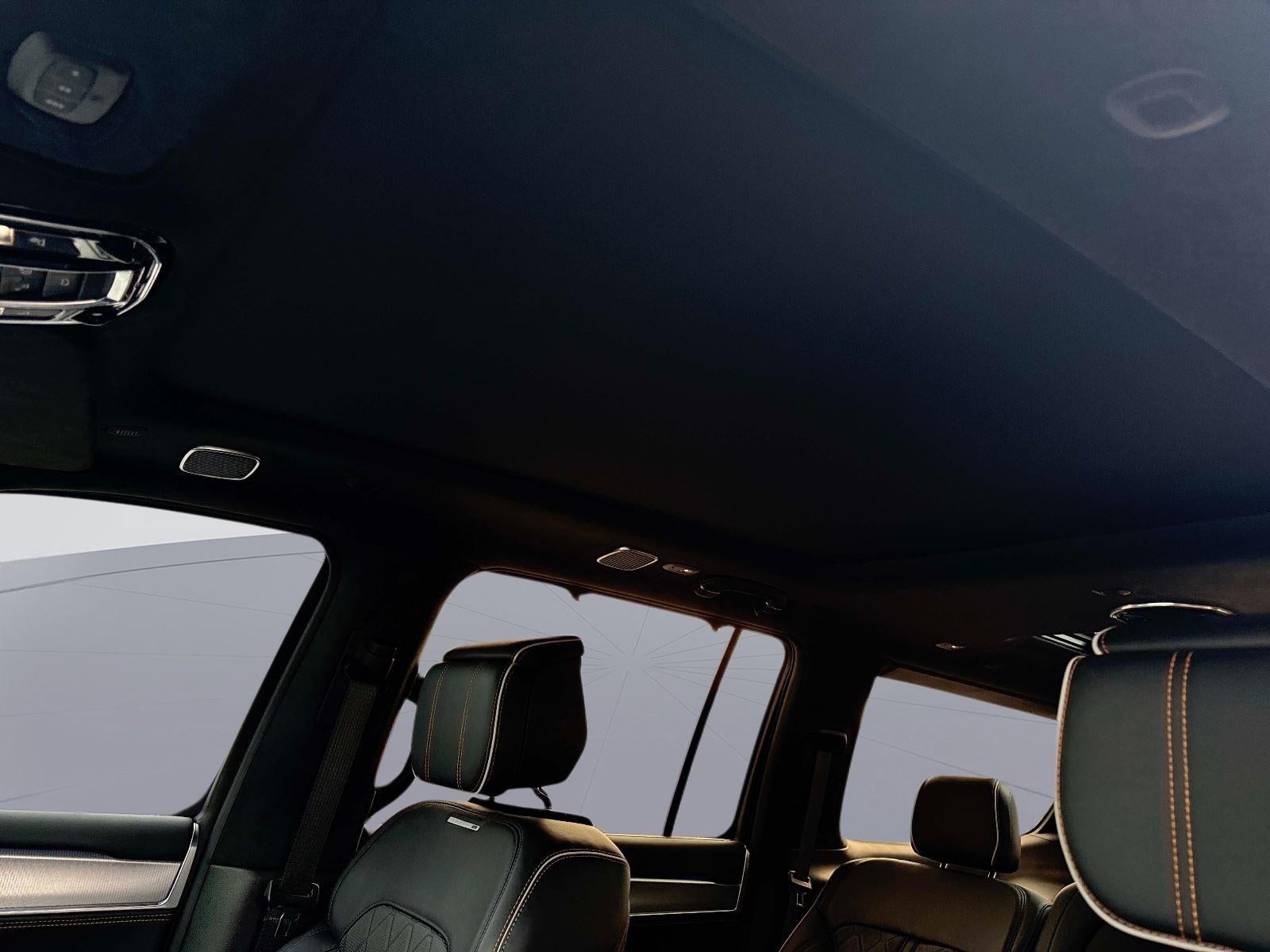 2023 Jeep Grand Wagoneer Series III