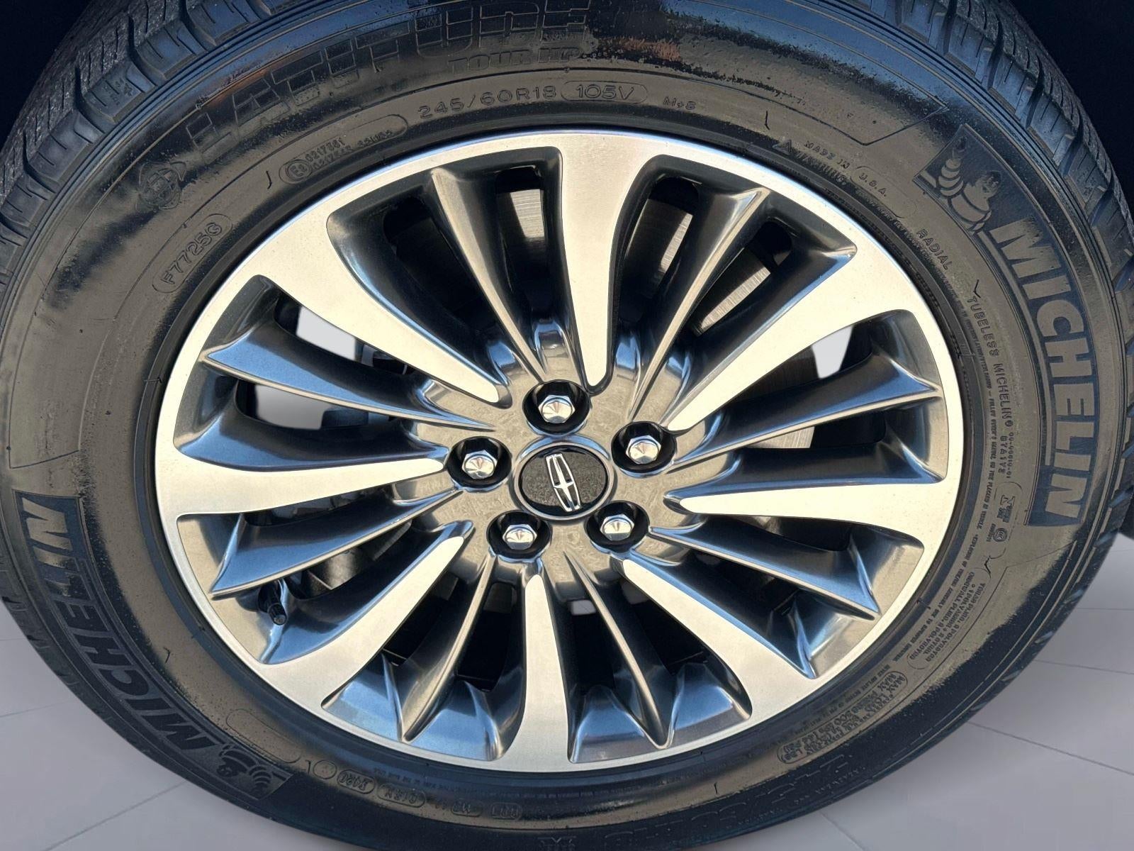 2020 Lincoln Nautilus Reserve