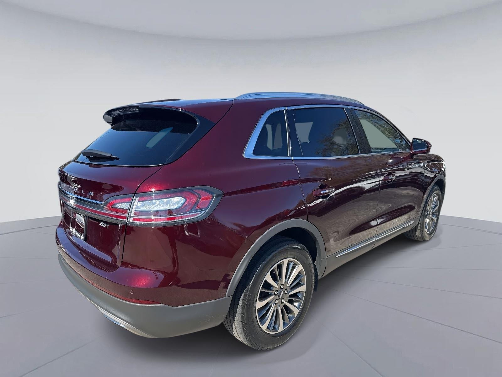 2020 Lincoln Nautilus Reserve