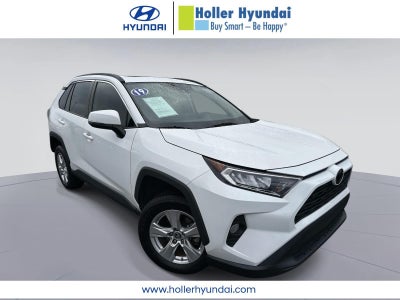 2019 Toyota RAV4 XLE