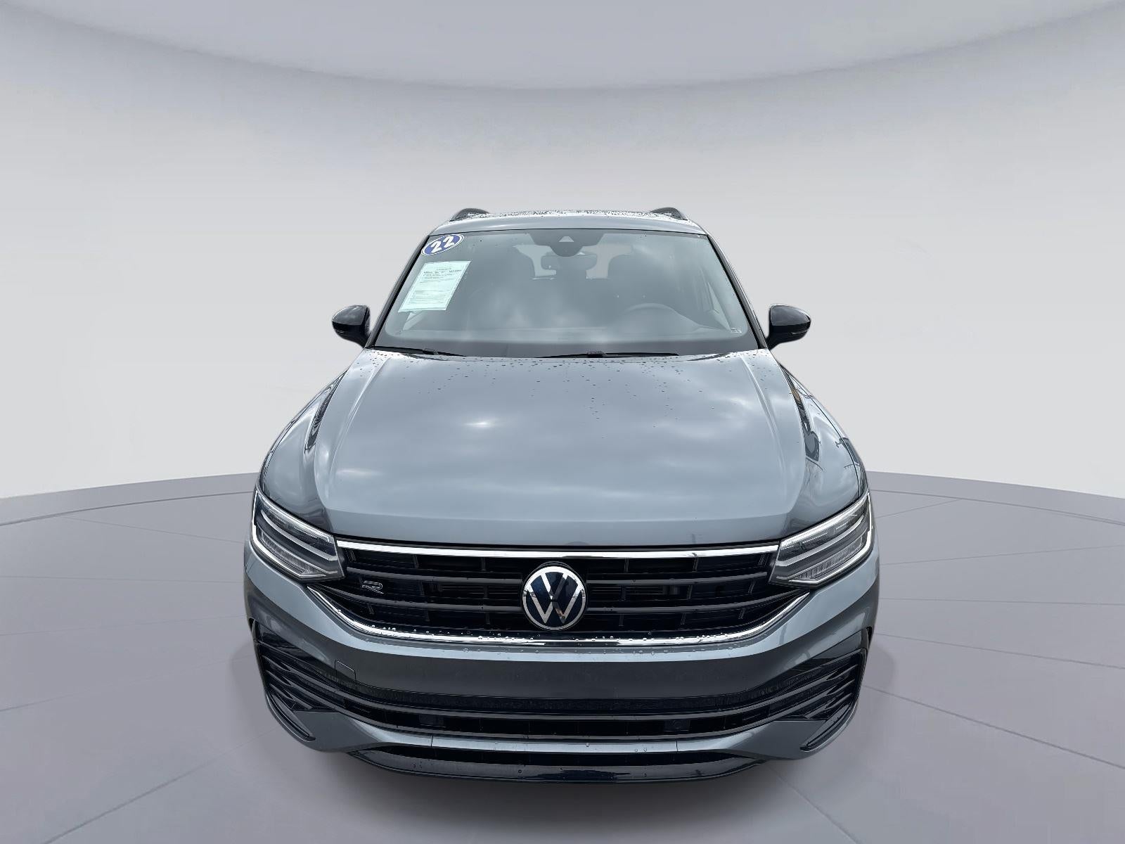 2022 Volkswagen Tiguan SE R-Line Black