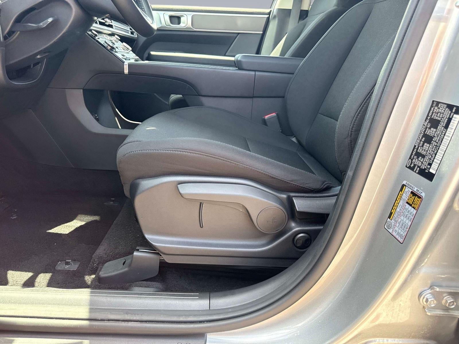 2025 Hyundai Santa Fe SE