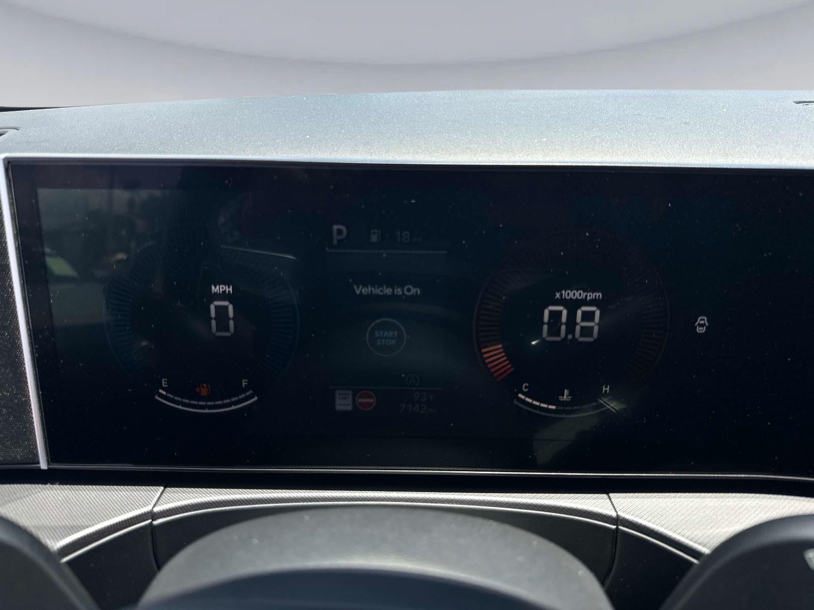 2025 Hyundai Santa Fe SE