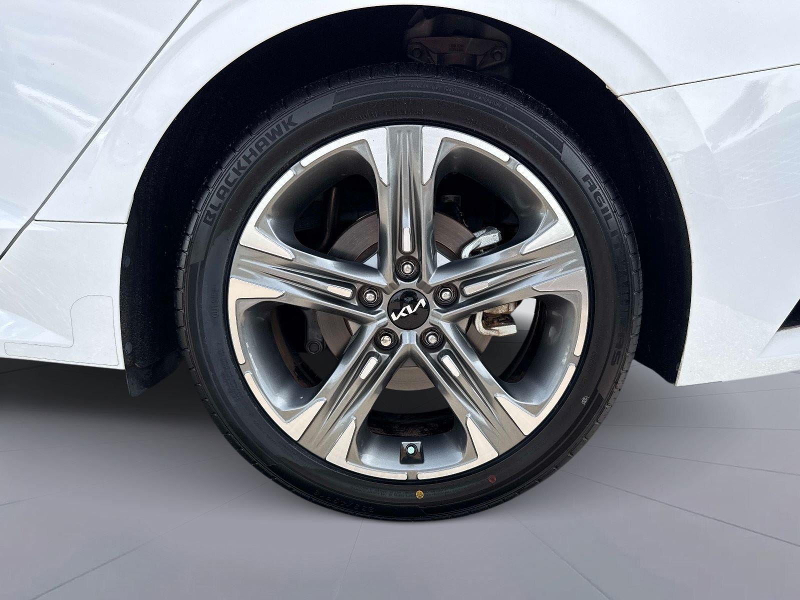 2024 Kia K5 EX