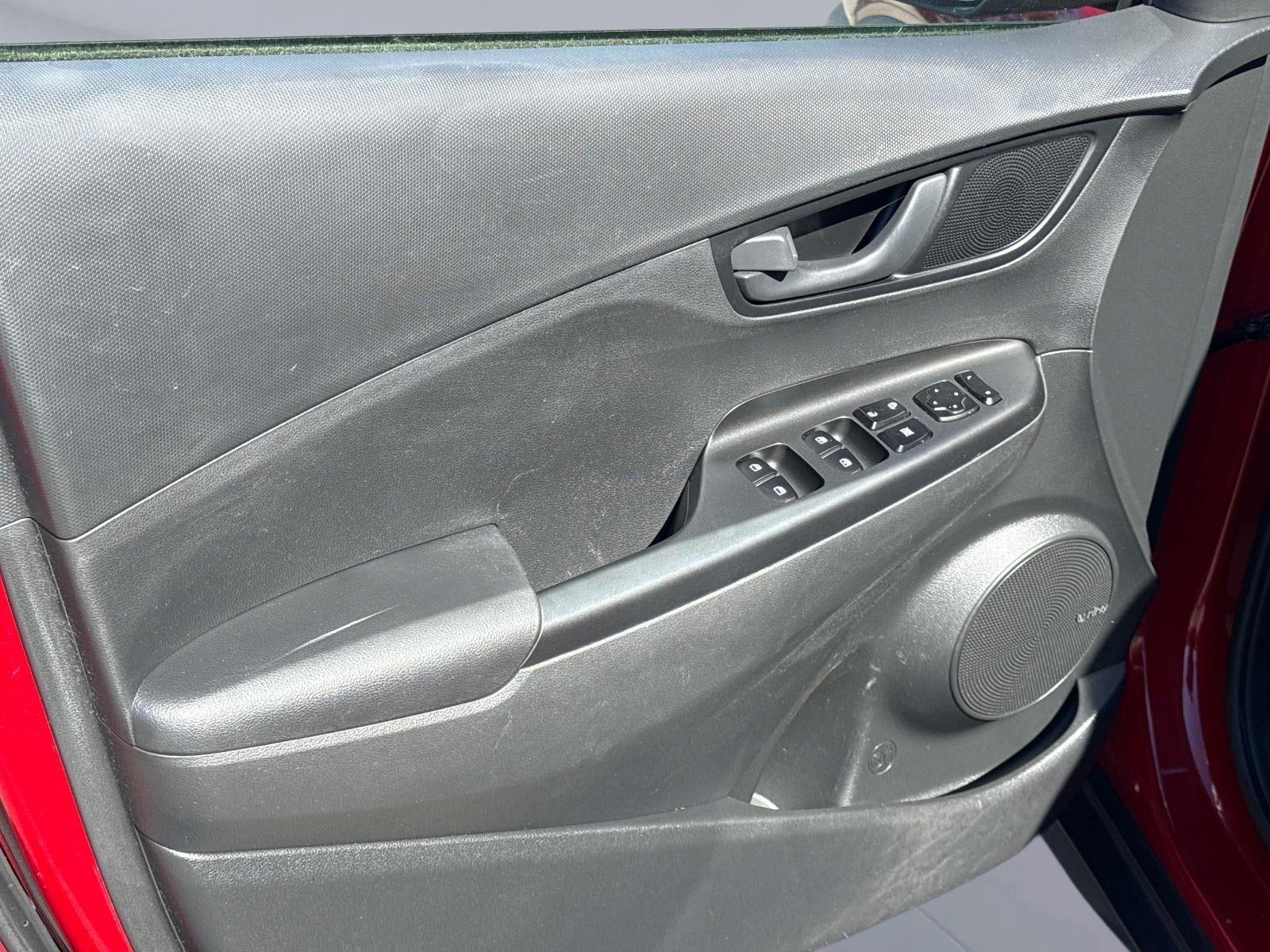 2021 Hyundai Kona SEL Plus