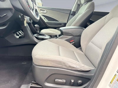 2018 Hyundai Santa Fe SE
