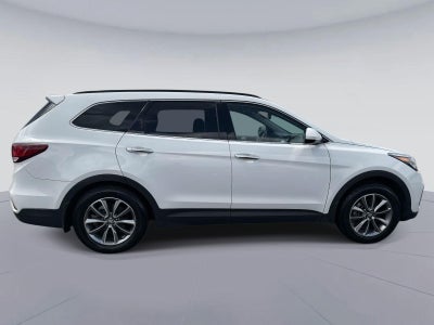 2018 Hyundai Santa Fe SE