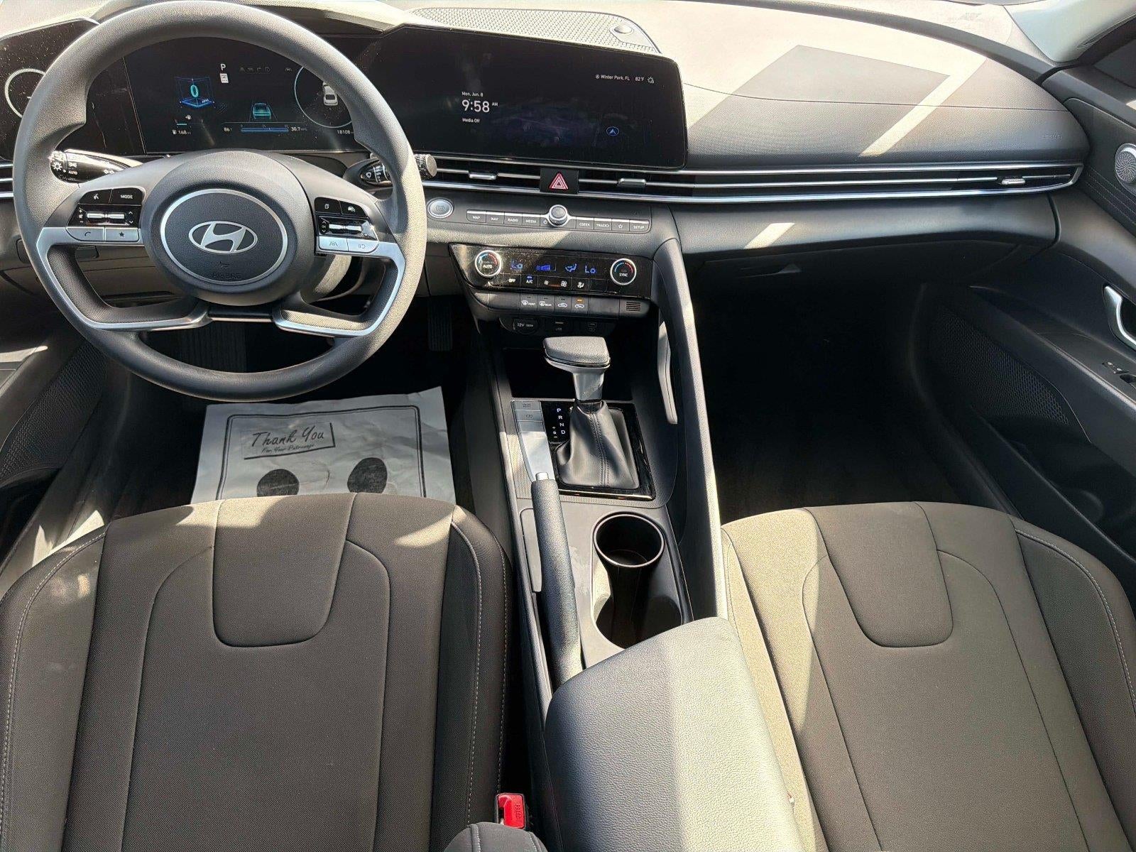 2024 Hyundai Elantra SEL