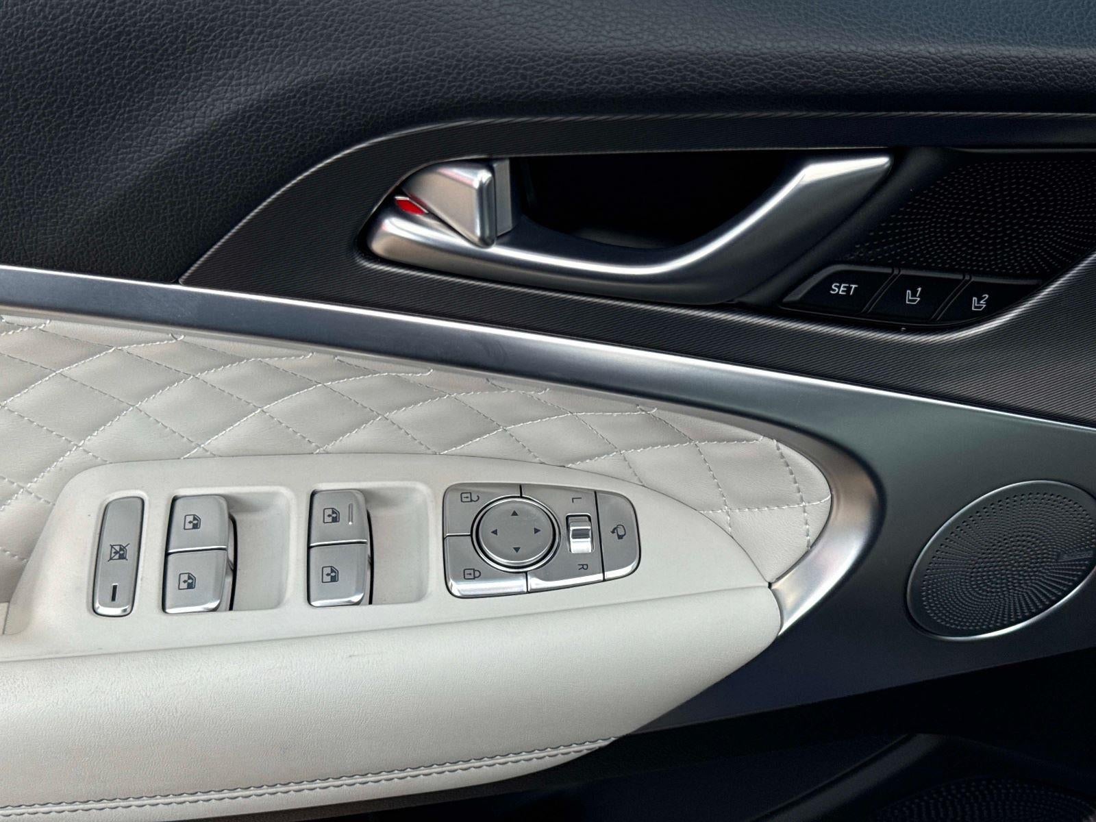 2025 Genesis G70 3.3T Sport Prestige