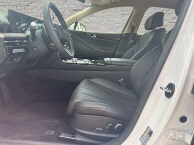 2025 Genesis G80 2.5T