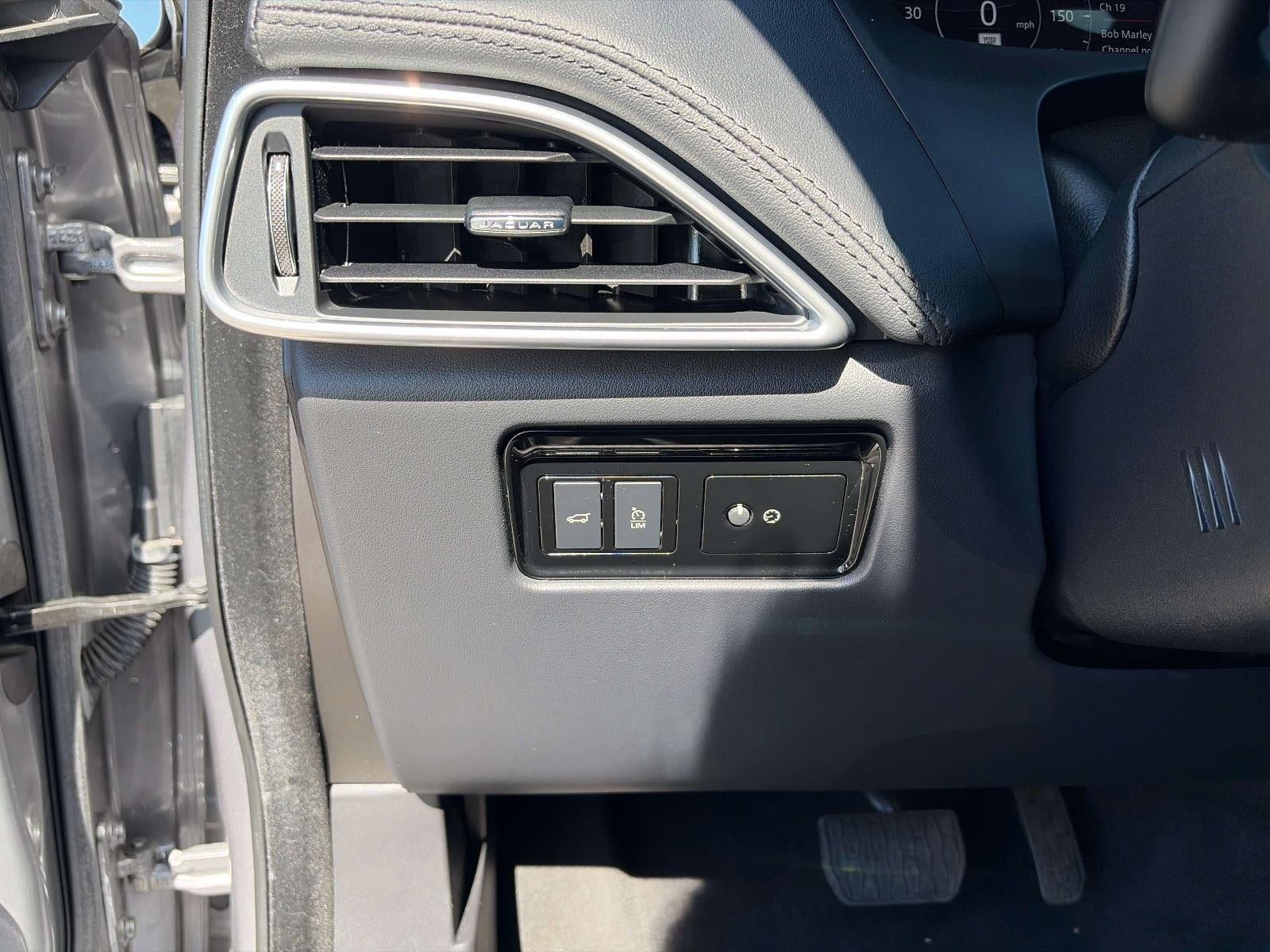 2020 Jaguar F-PACE 25t Prestige