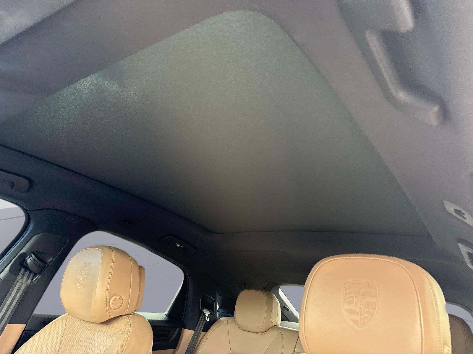 2021 Porsche Cayenne Coupe AWD