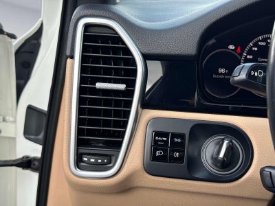 2021 Porsche Cayenne Coupe AWD