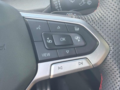 2025 Volkswagen Golf GTI SE