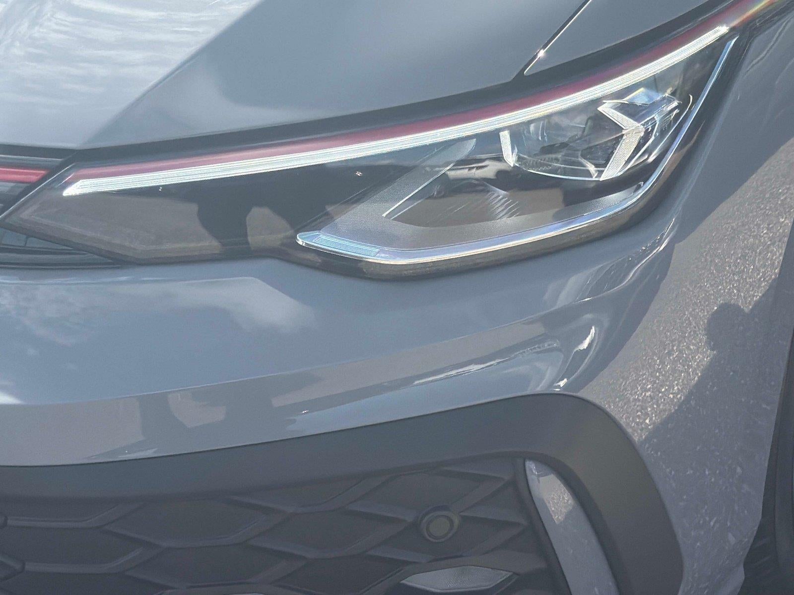 2025 Volkswagen Golf GTI SE