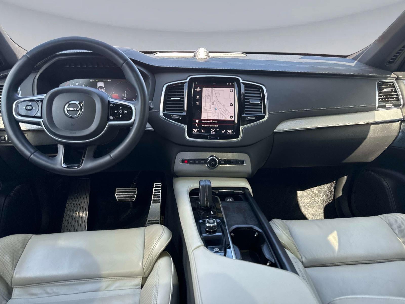 2022 Volvo XC90 Recharge Plug-In Hybrid R-Design