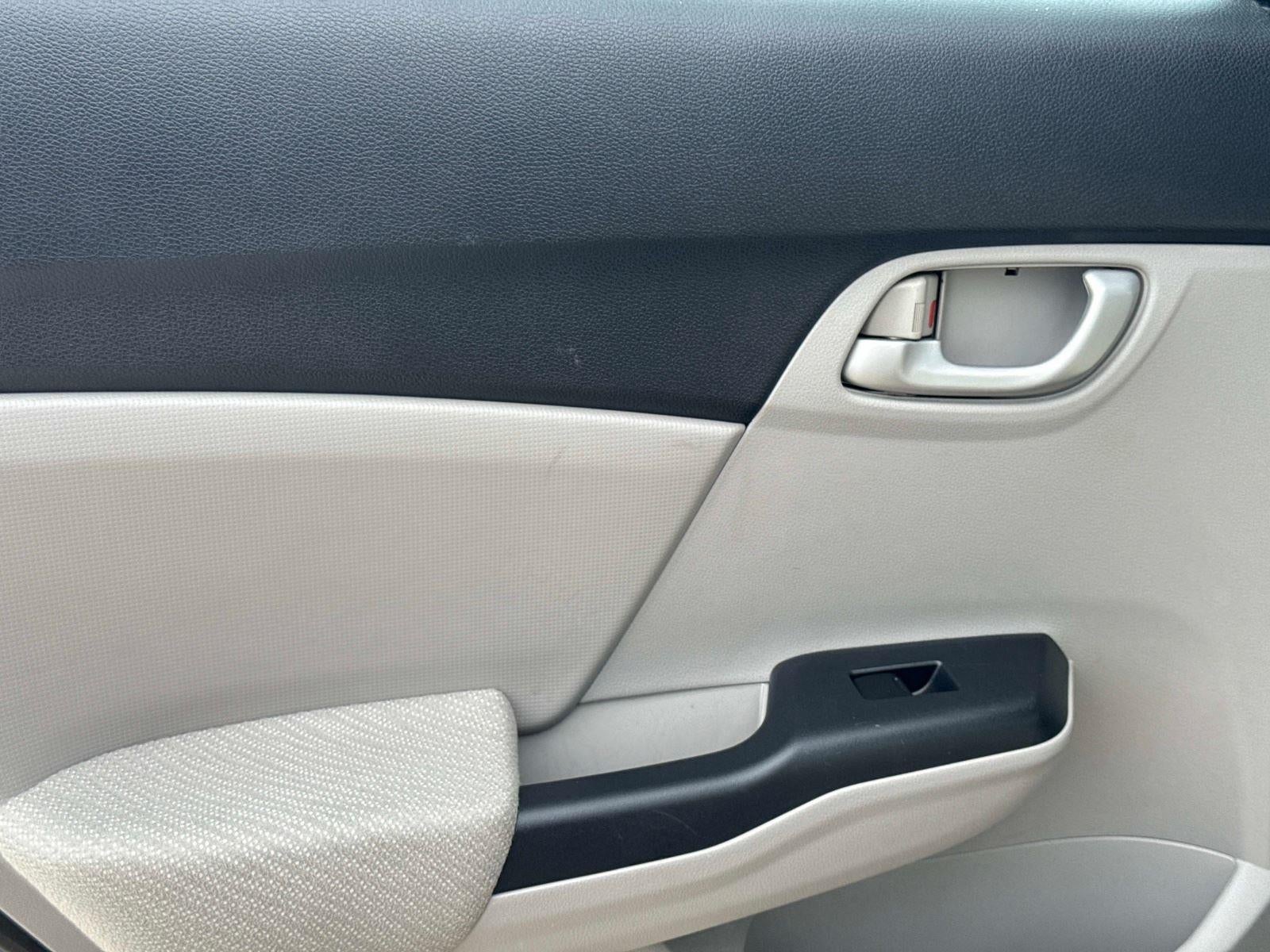 2013 Honda CIVIC LX
