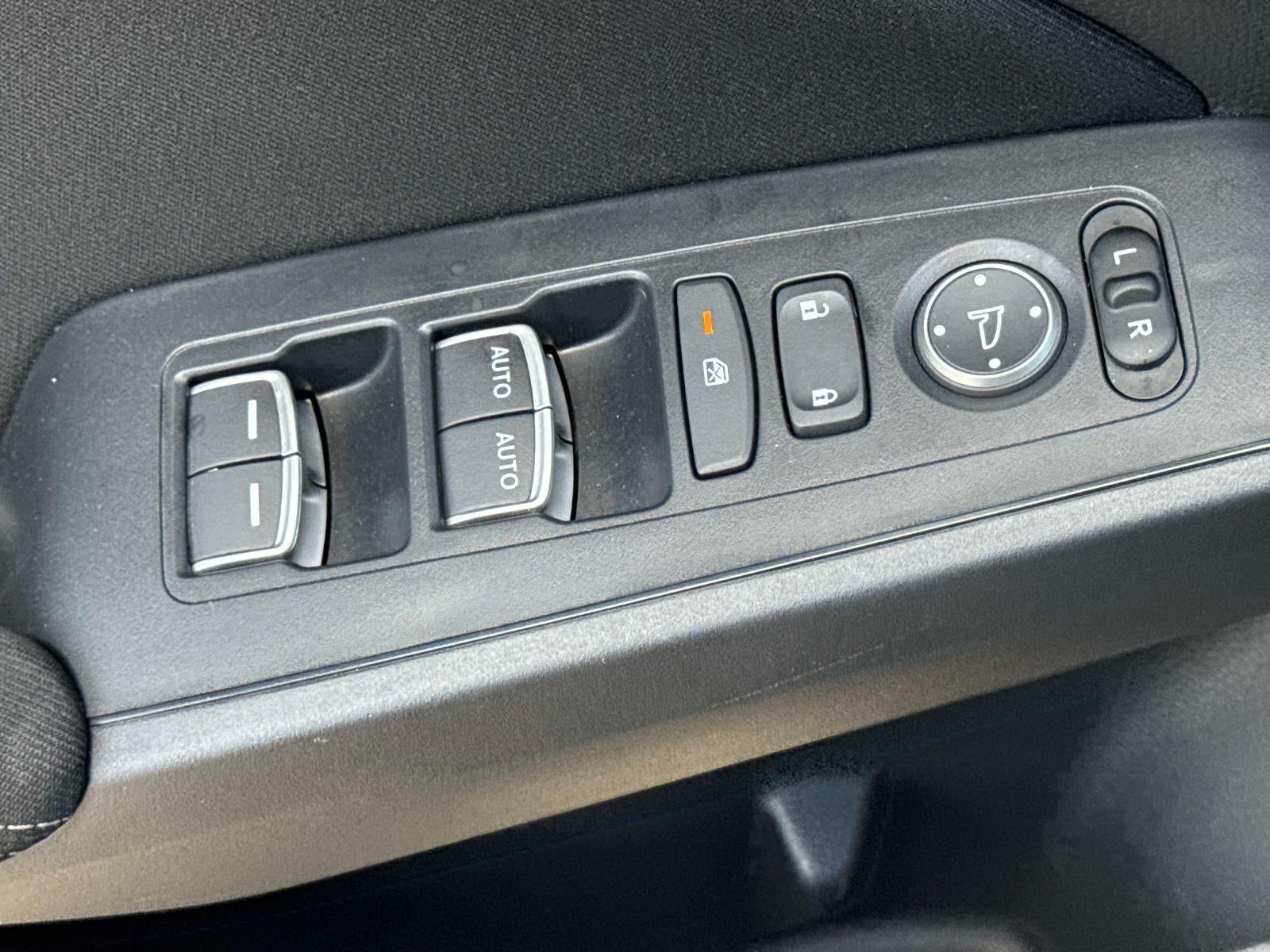 2023 Honda Civic Hatchback LX