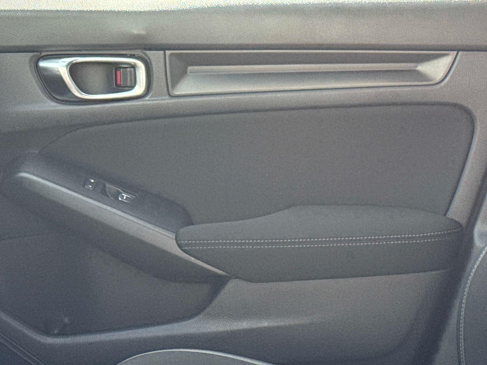 2022 Honda Civic Hatchback Sport - Photo 19