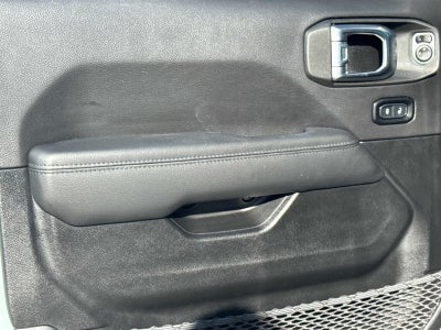 2023 Jeep Wrangler Sahara Altitude