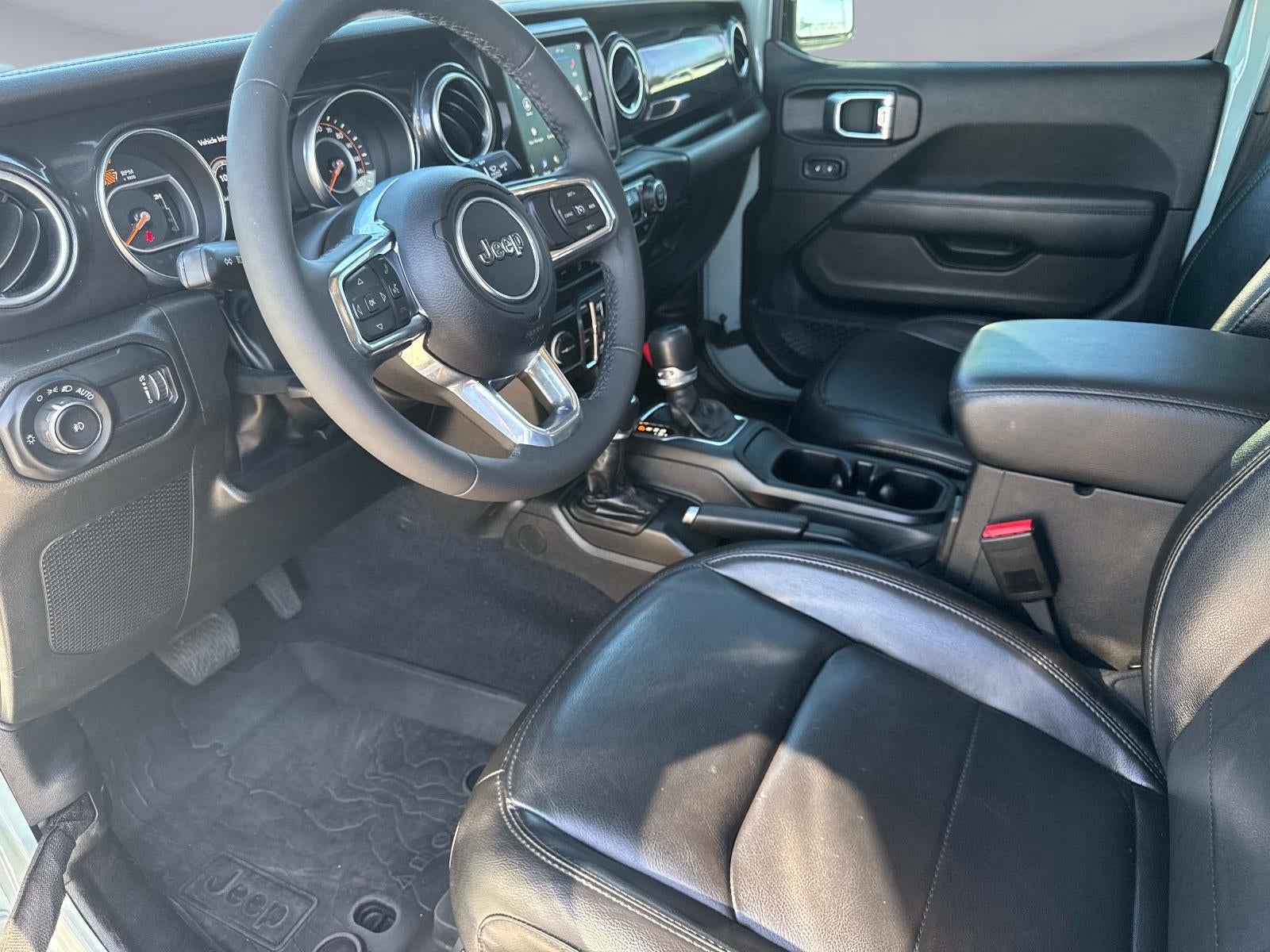 2023 Jeep Wrangler Sahara Altitude