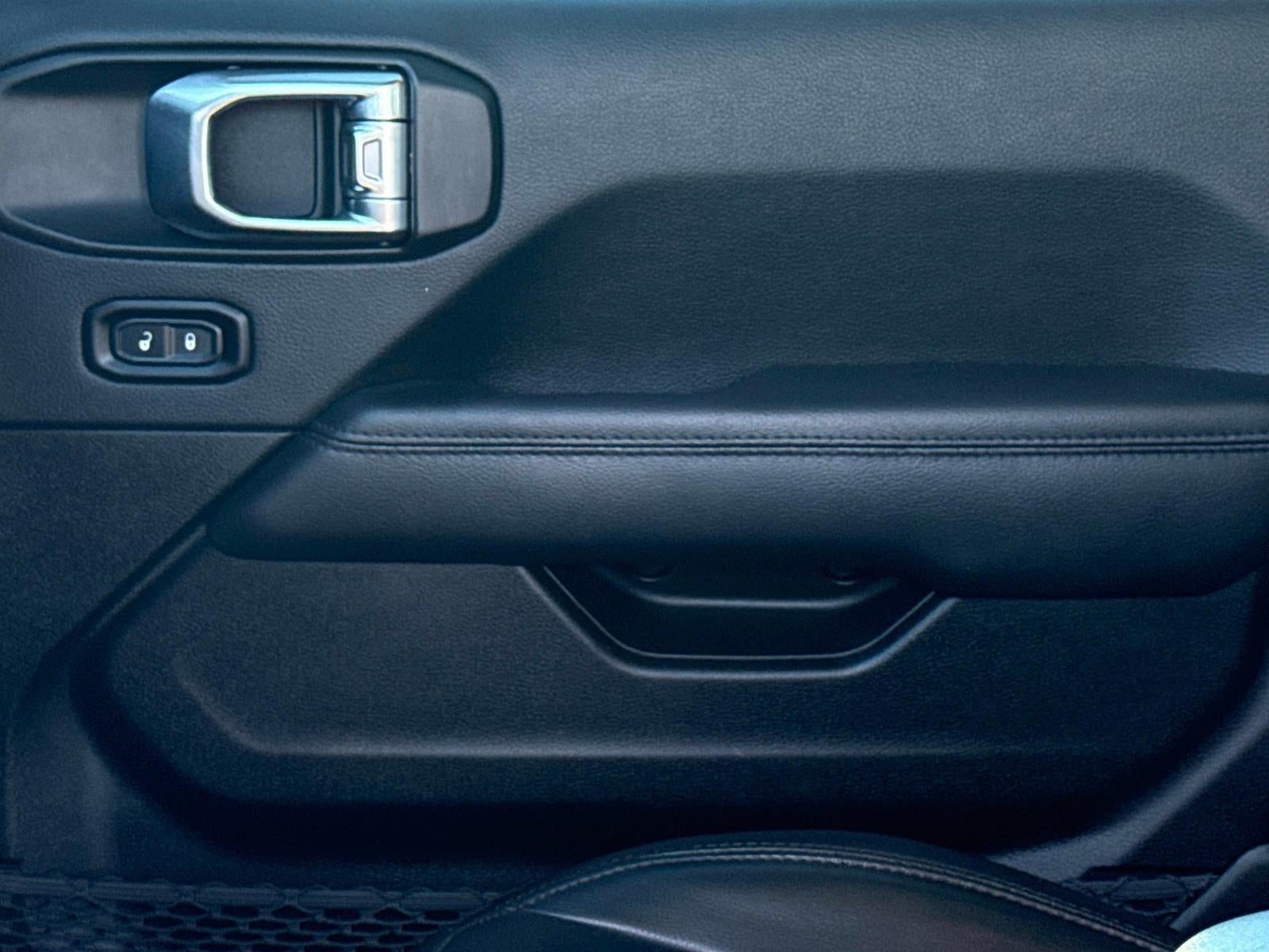 2023 Jeep Wrangler Sahara Altitude