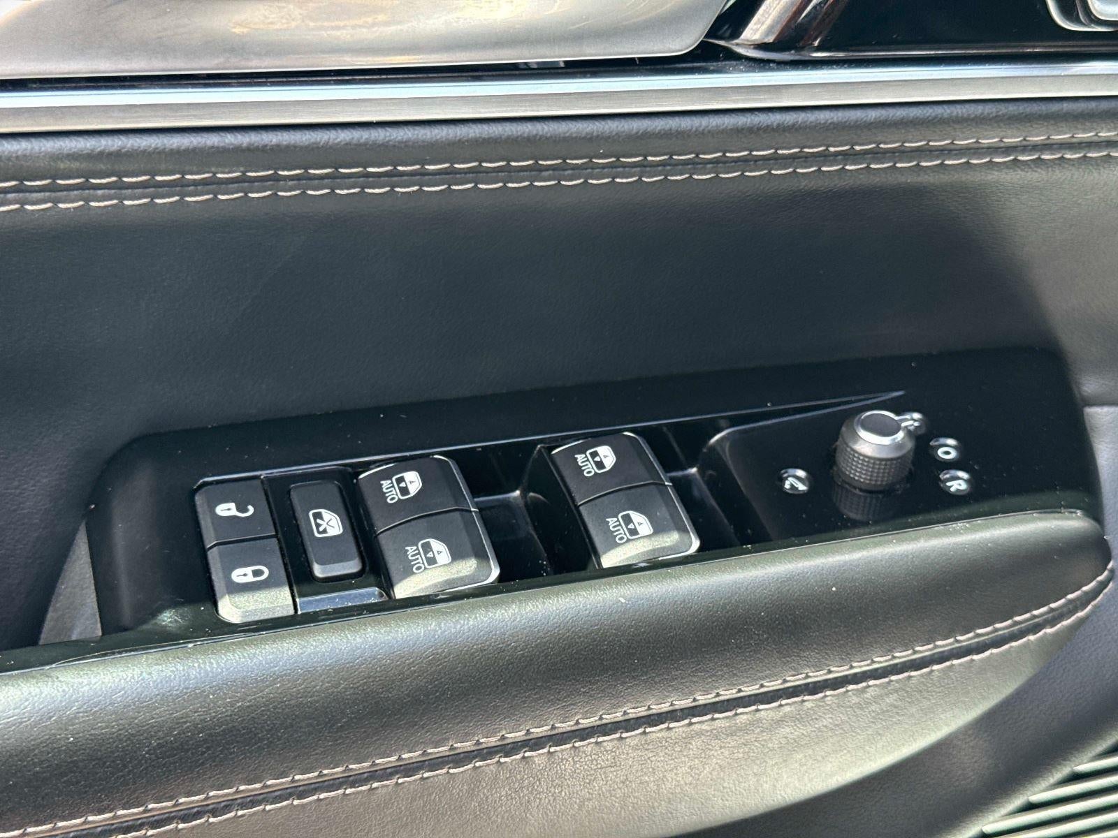 2023 Jeep GRAND WAGONEER Series II
