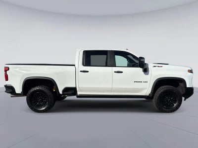 2025 Chevrolet Silverado 2500HD ZR2
