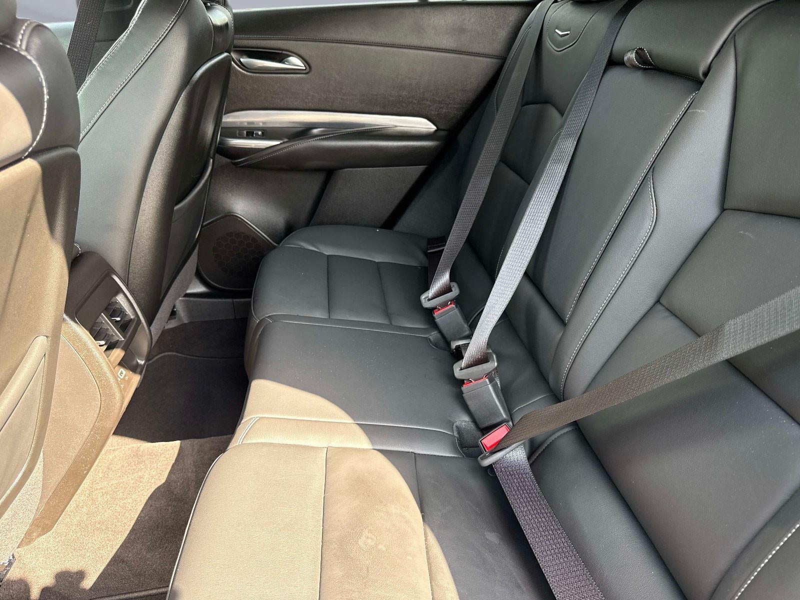 2025 Cadillac XT4 FWD Premium Luxury