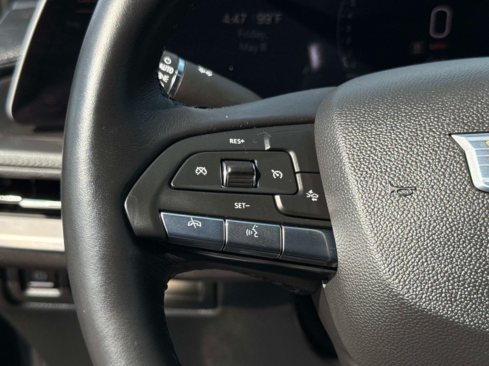 2025 Cadillac XT4 FWD Premium Luxury