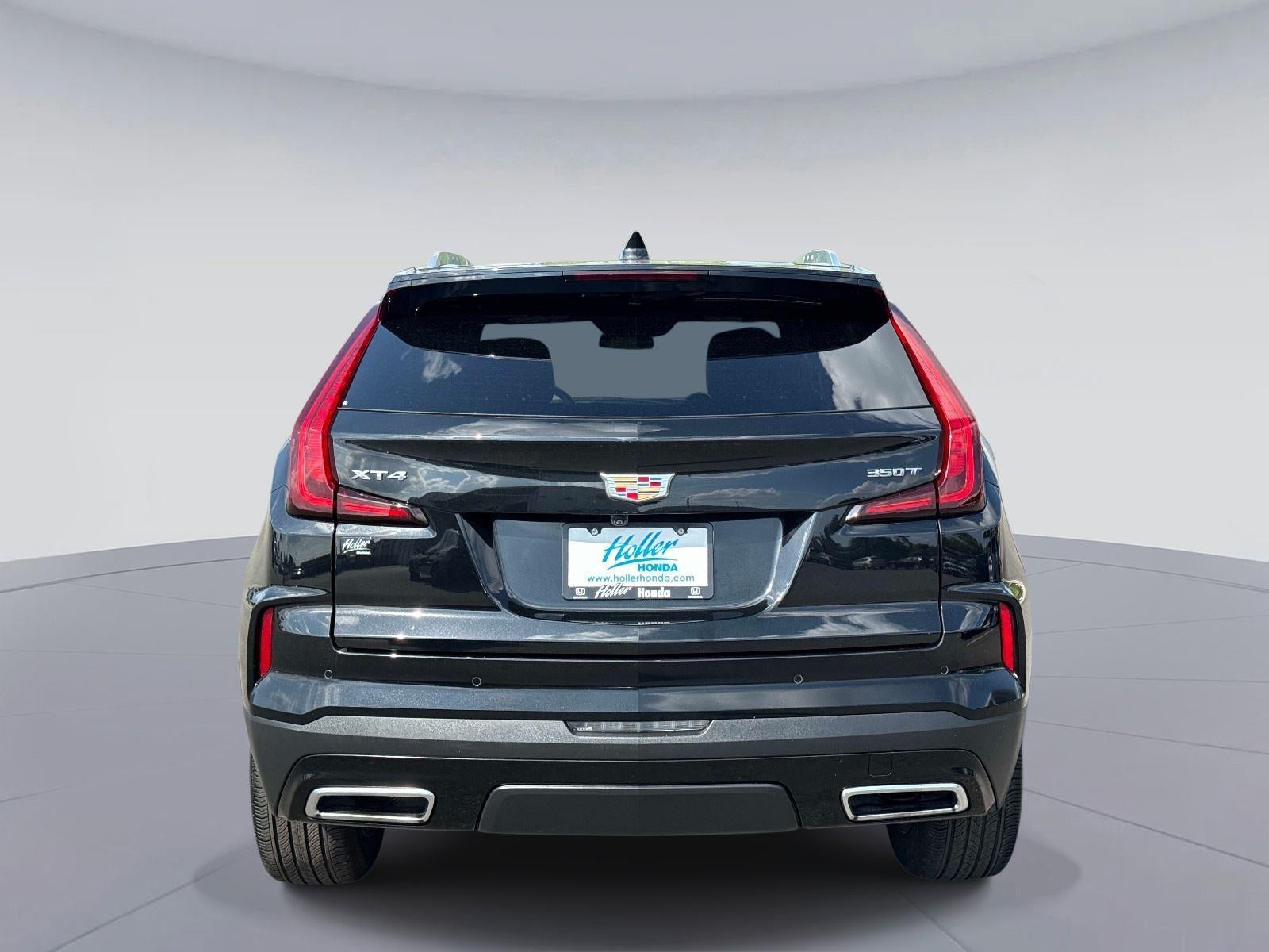 2025 Cadillac XT4 FWD Premium Luxury