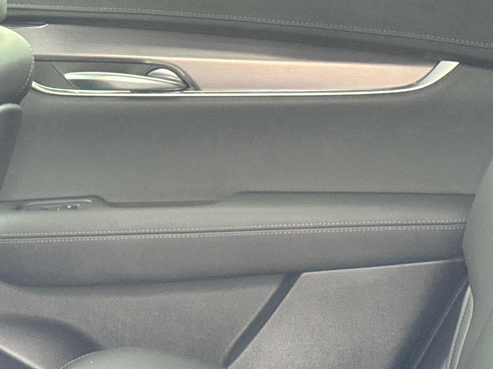 2023 Cadillac XT5 FWD Luxury