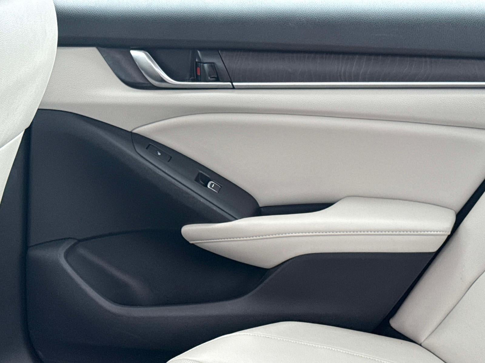 2019 Honda Accord Hybrid Touring