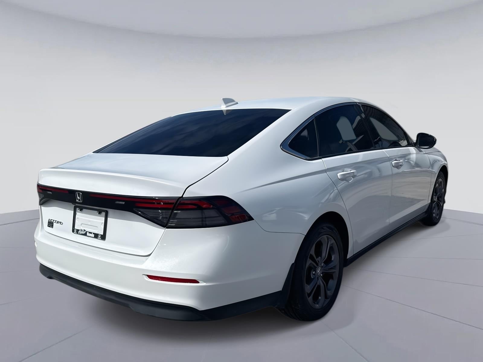 2023 Honda Accord Sedan EX