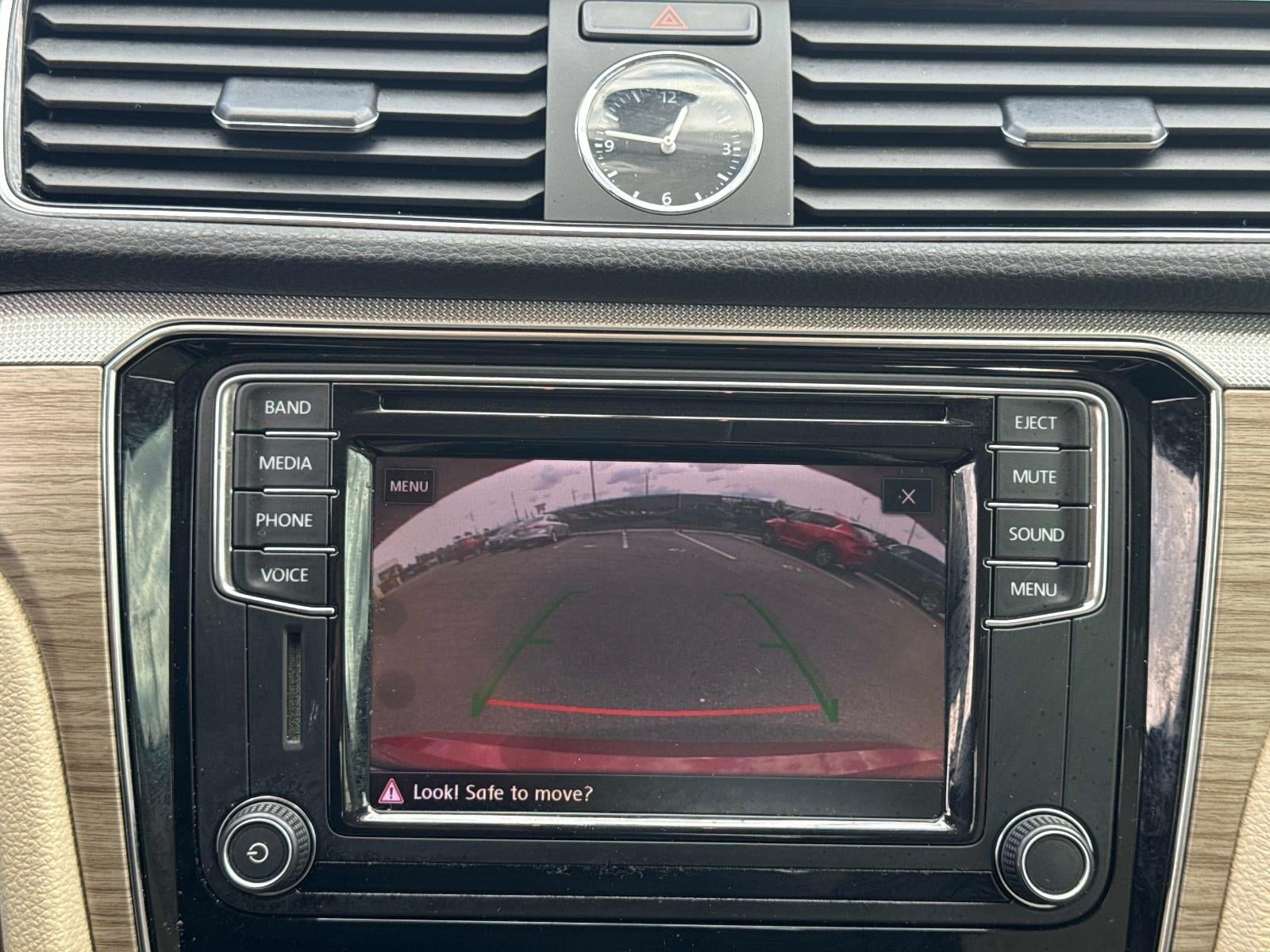 2017 Volkswagen Passat 1.8T SE