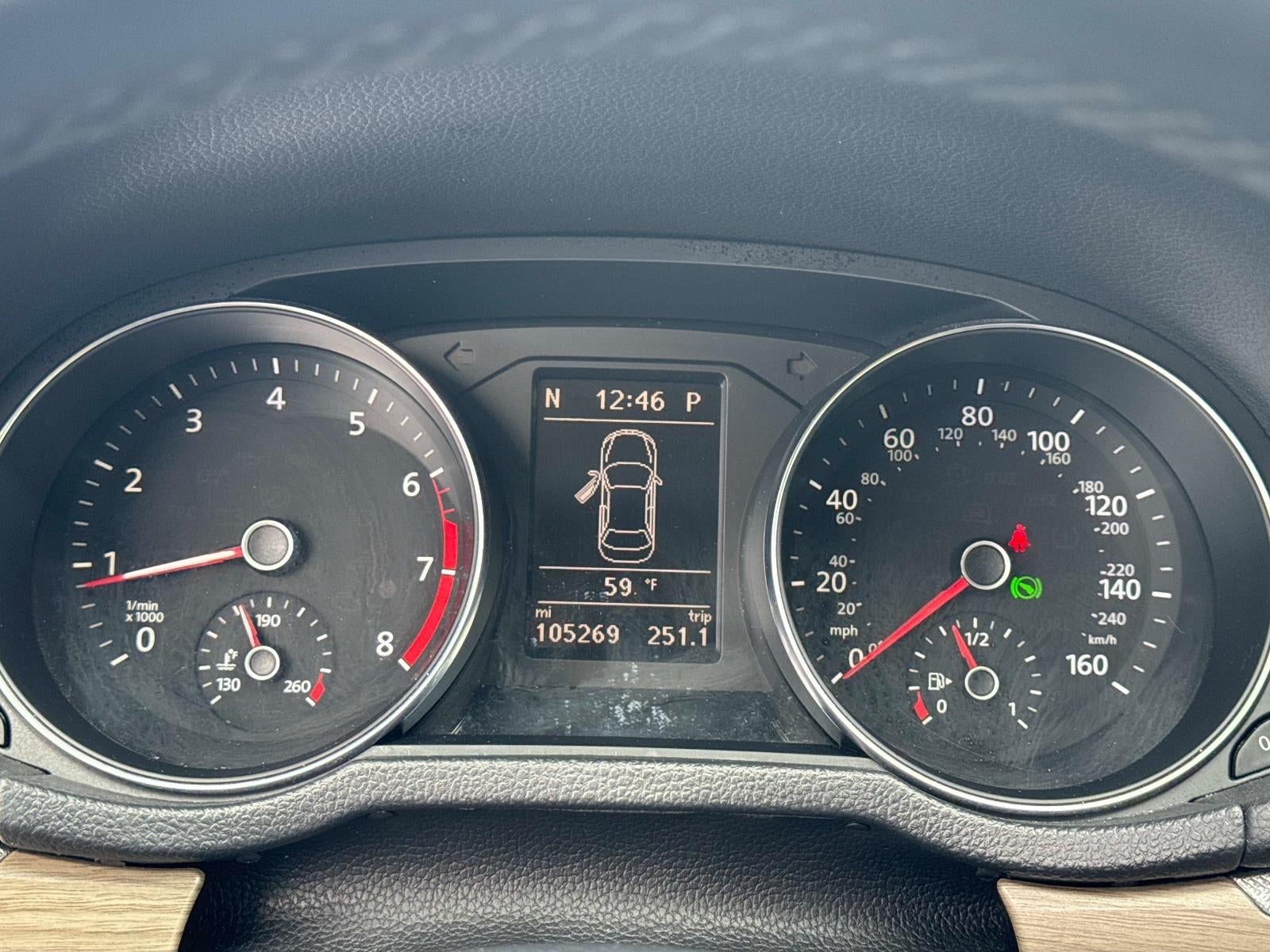 2017 Volkswagen Passat 1.8T SE