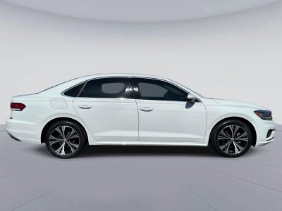 2022 Volkswagen PASSAT 2.0T SE