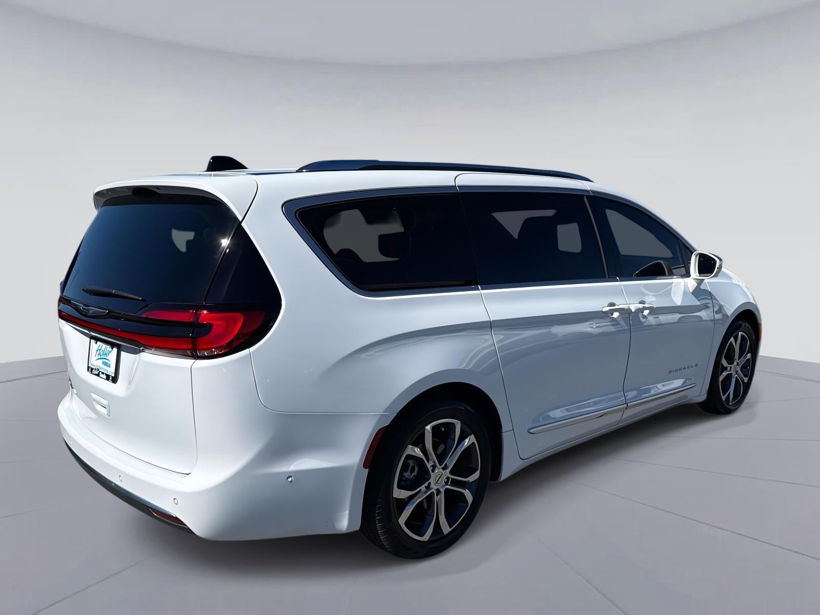 2024 Chrysler PACIFICA PINNAC Pinnacle