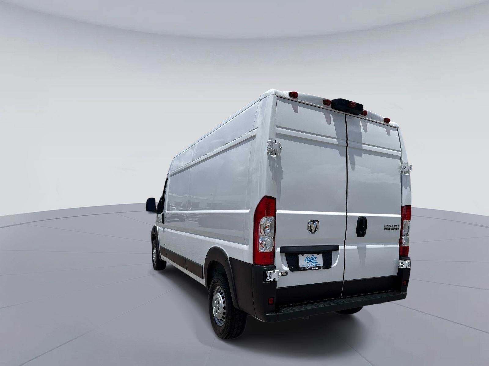 2025 RAM ProMaster Cargo Van Tradesman