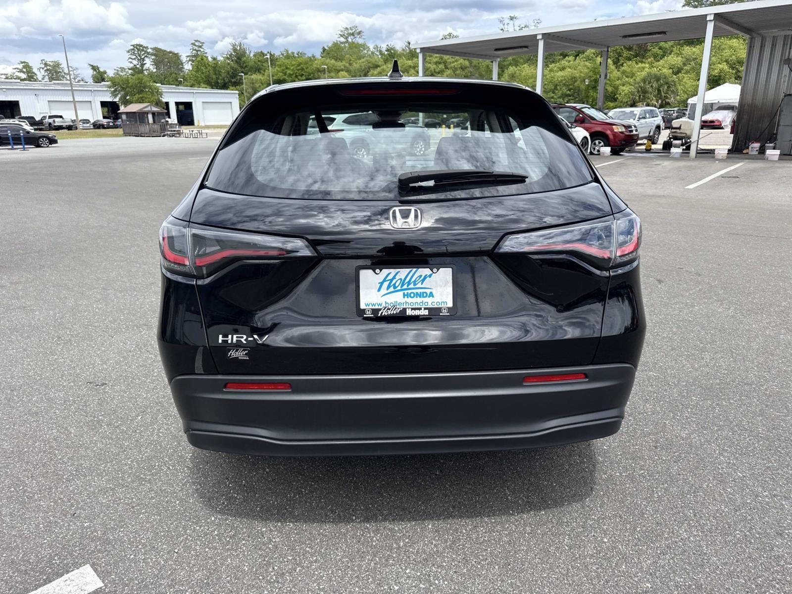 2025 Honda HR-V LX