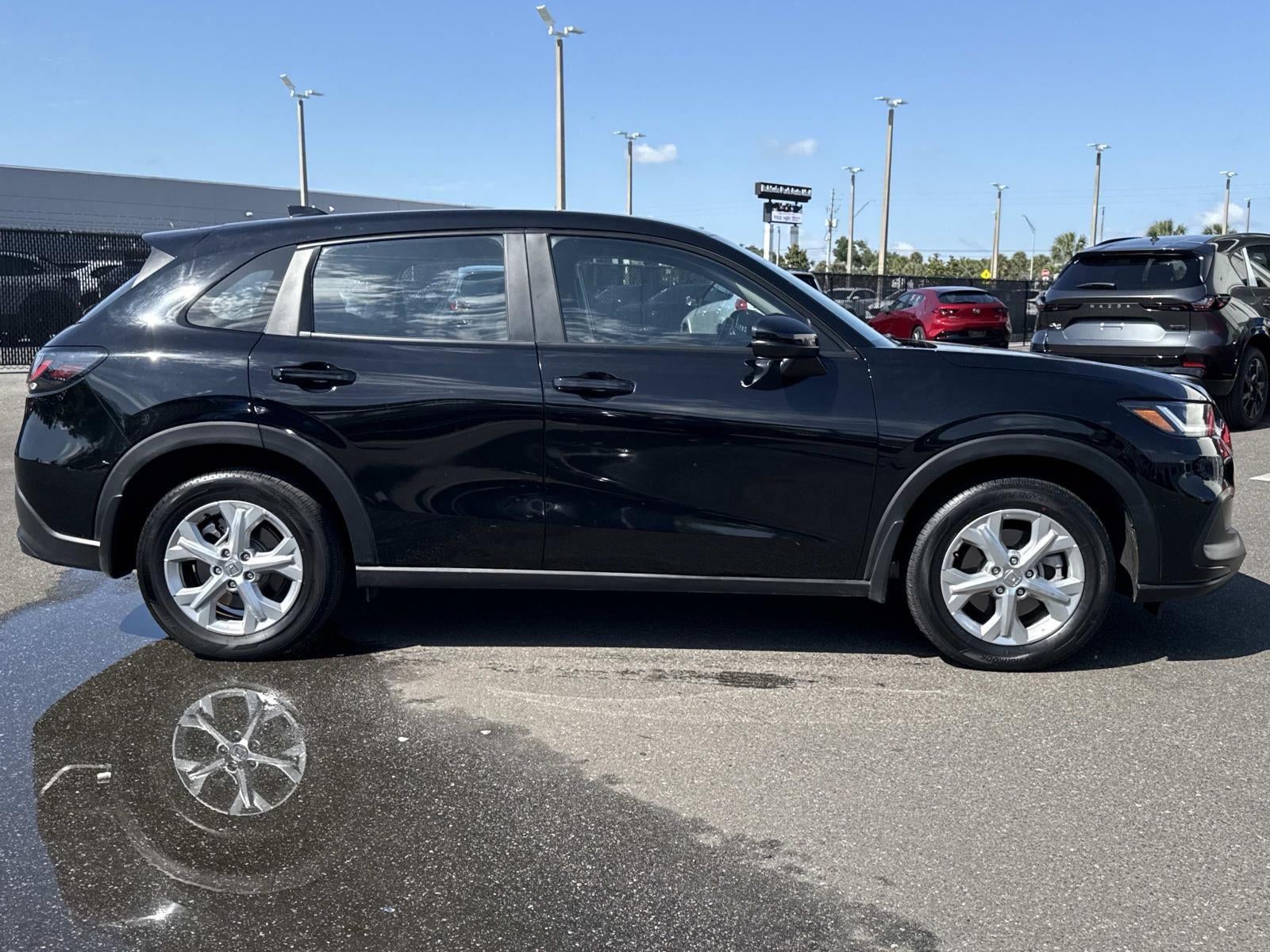 2023 Honda HR-V LX